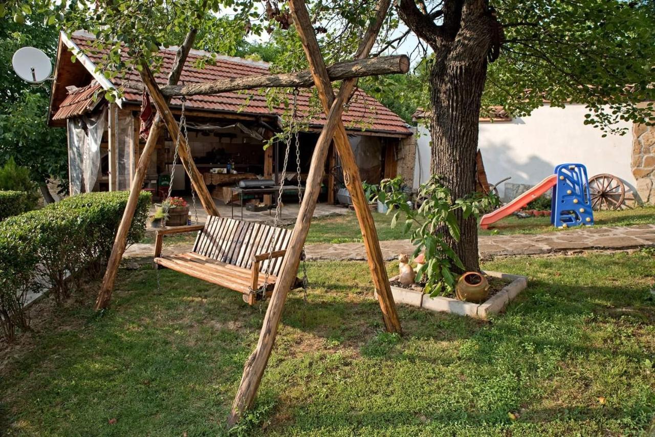 Krushunska Panorama Hotel กรูชูนา ภายนอก รูปภาพ