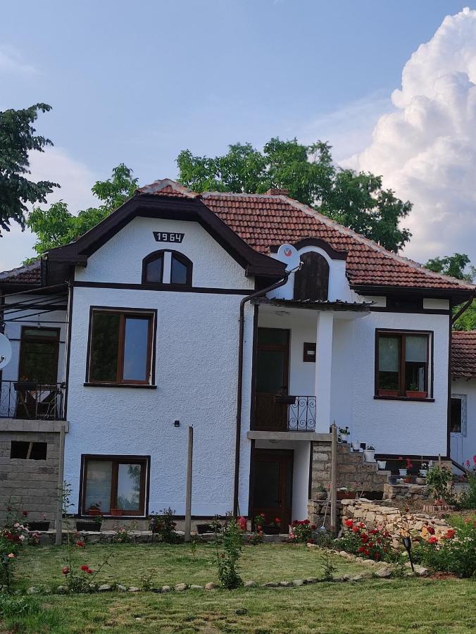 Krushunska Panorama Hotel กรูชูนา ภายนอก รูปภาพ