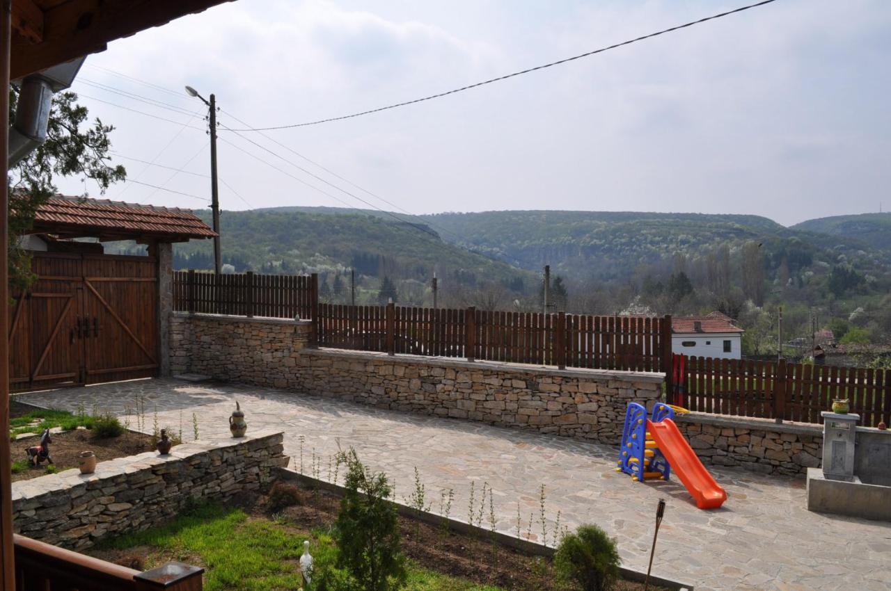 Krushunska Panorama Hotel กรูชูนา ภายนอก รูปภาพ